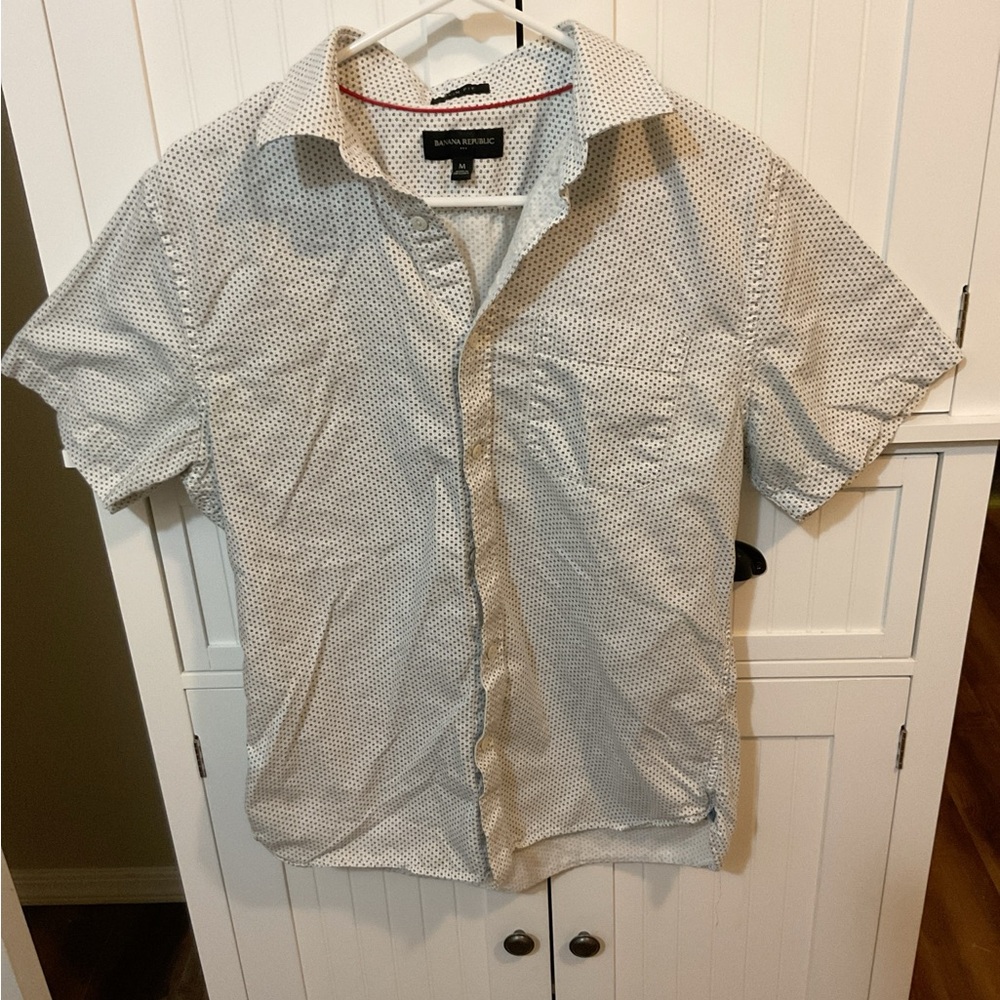 Banana Republic Slim Fit Dadcore Black and White Printed Button Down Shirt M
